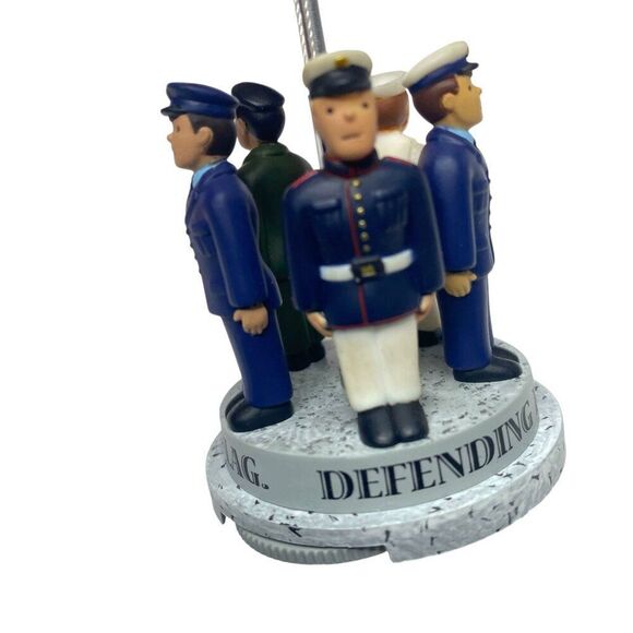 Defending the Flag Hallmark Keepsake Ornament 2003 - Picture 6 of 10